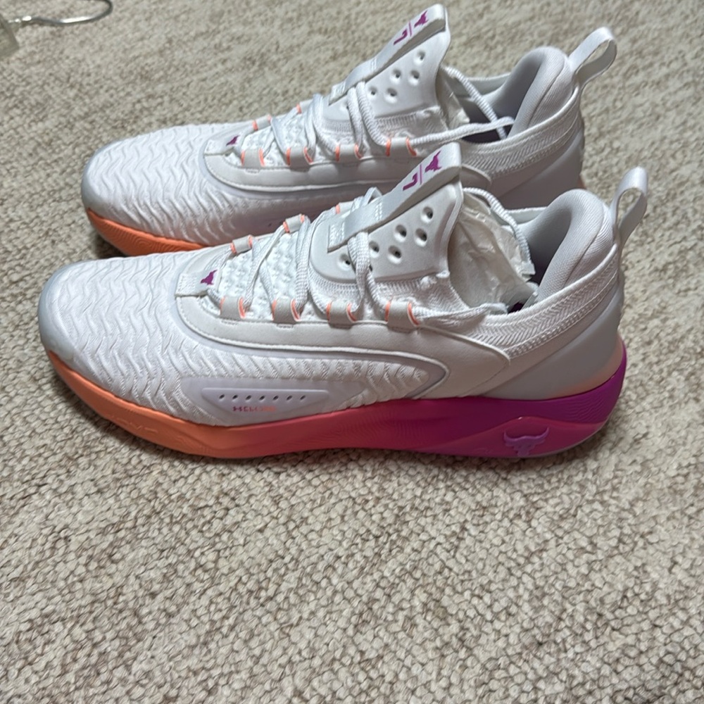 NWOT Men's Project Rock 7 Training Shoes